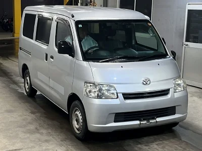 TOYOTA LITE ACE VAN