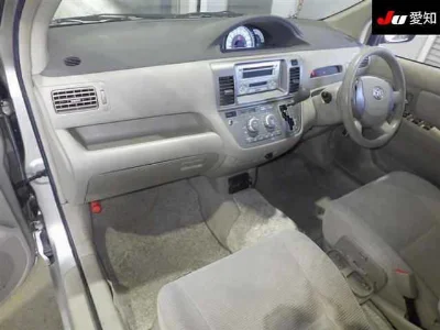 Toyota Raum