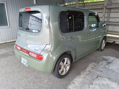 Nissan Cube