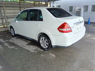 Nissan Tiida Latio