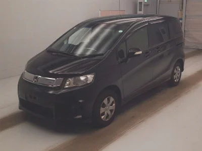 Honda Freed Spike
