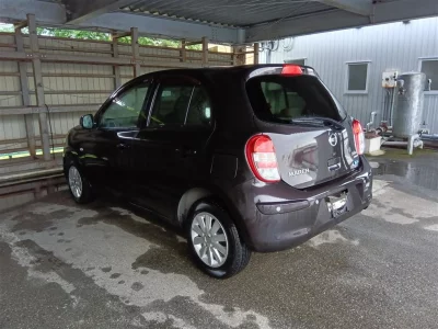 Nissan March