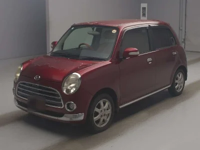 Daihatsu Mira Gino