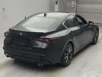 Lexus IS300h