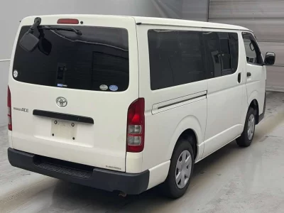 Toyota RegiusAce