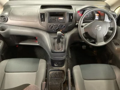 Nissan NV200 VANETTE VAN