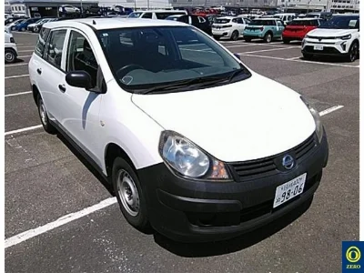 NISSAN AD VAN