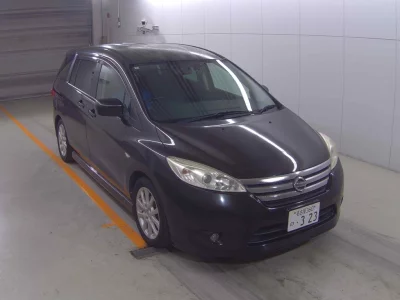 Nissan LAFESTA