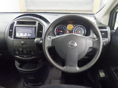 Nissan LAFESTA