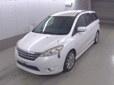 Nissan LAFESTA