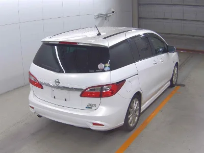 Nissan Lafesta