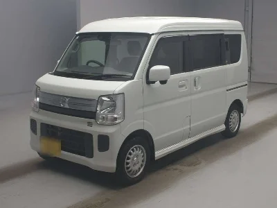 Nissan NV100 Clipper Rio
