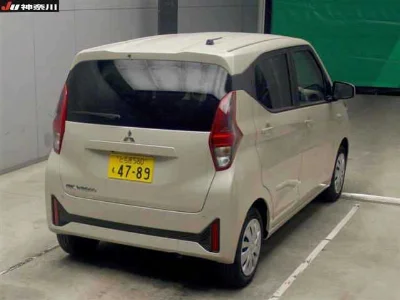 Mitsubishi eK Wagon