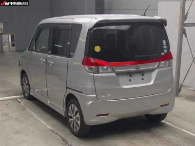 Mitsubishi Delica D:2