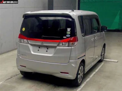 Mitsubishi Delica D:2