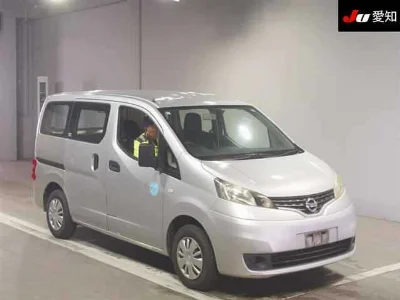 Nissan NV200 VANETTE VAN