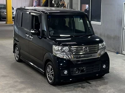 Honda N BOX CUSTOM