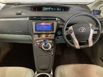Toyota Prius PHV