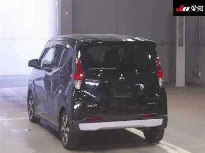 Mitsubishi eK X