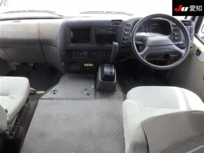 Mitsubishi FUSO ROSA