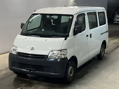 TOYOTA LITE ACE VAN