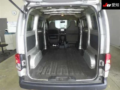 Nissan NV200 VANETTE VAN