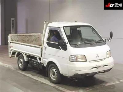 Mitsubishi Delica Truck