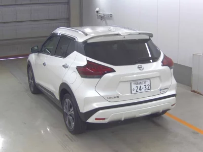Nissan KICKS
