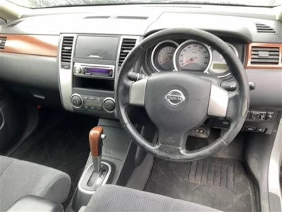 Nissan Tiida Latio