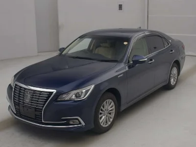 Toyota CROWN HYBRID