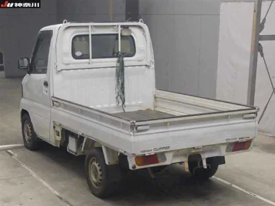 NISSAN CLIPPER