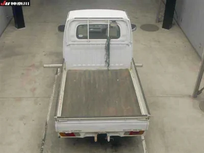 NISSAN CLIPPER