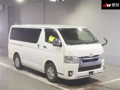 Toyota HiAce Van