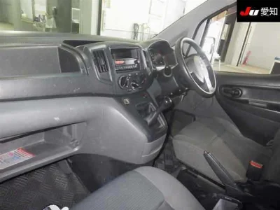 Nissan NV200 VANETTE VAN