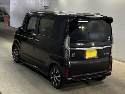Honda N BOX CUSTOM