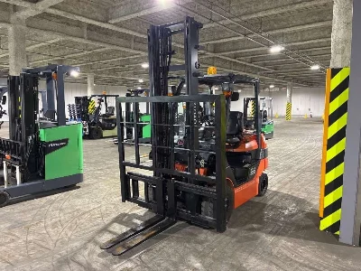 Toyota  FORKLIFT