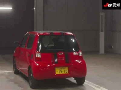Daihatsu Esse