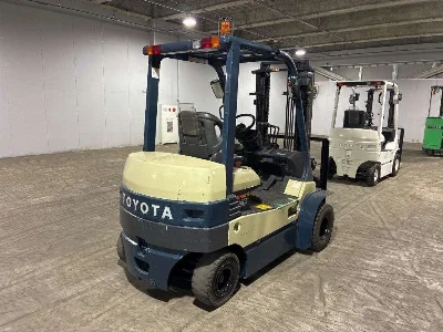 Toyota  FORKLIFT