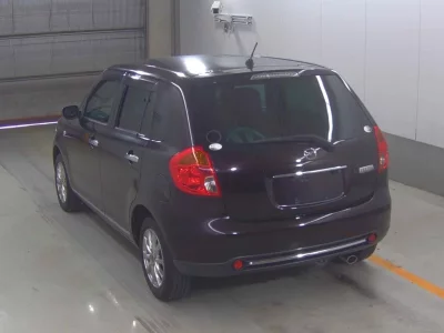 Mazda Verisa