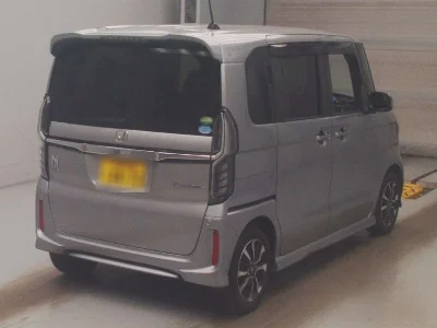 Honda N BOX CUSTOM