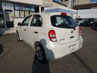 Nissan March