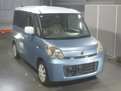 Suzuki Spacia