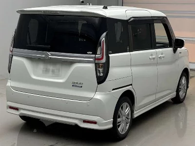 Suzuki Solio