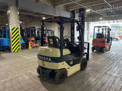Toyota  FORKLIFT