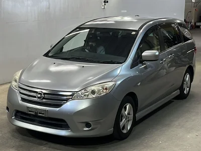 Nissan Lafesta