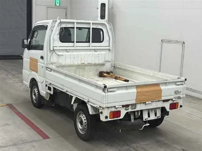 Mazda Scrum Truck