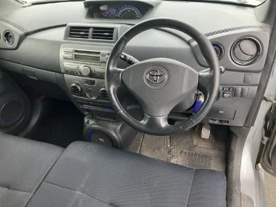 Toyota bB