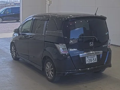 Honda Freed Spike