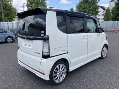 Honda N BOX CUSTOM
