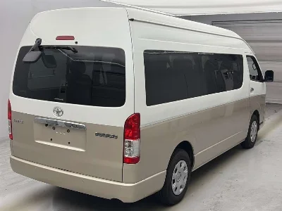Toyota HIACE WAGON